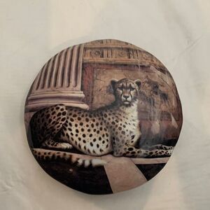 Pompeii Cheetah Elaine Volherbst Art In Motion 8 Inch Round Glass Container Lid